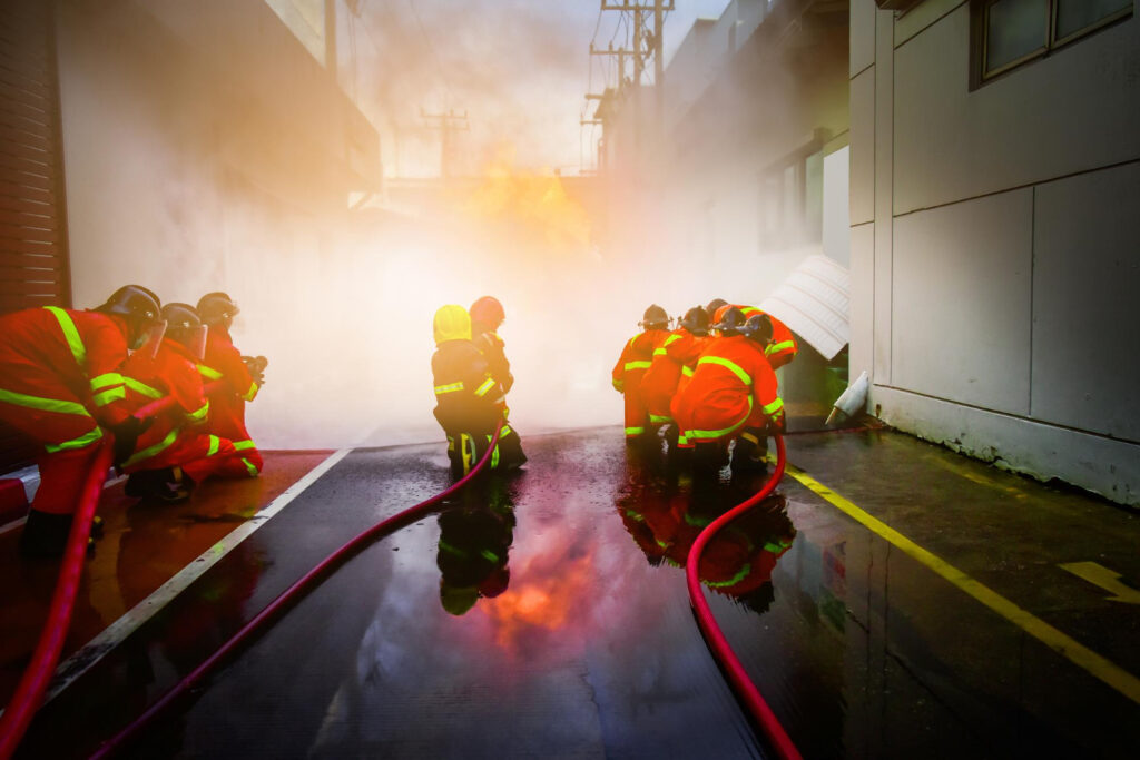 Soluções construtivas para adequação de espaços às normas do Corpo de Bombeiros